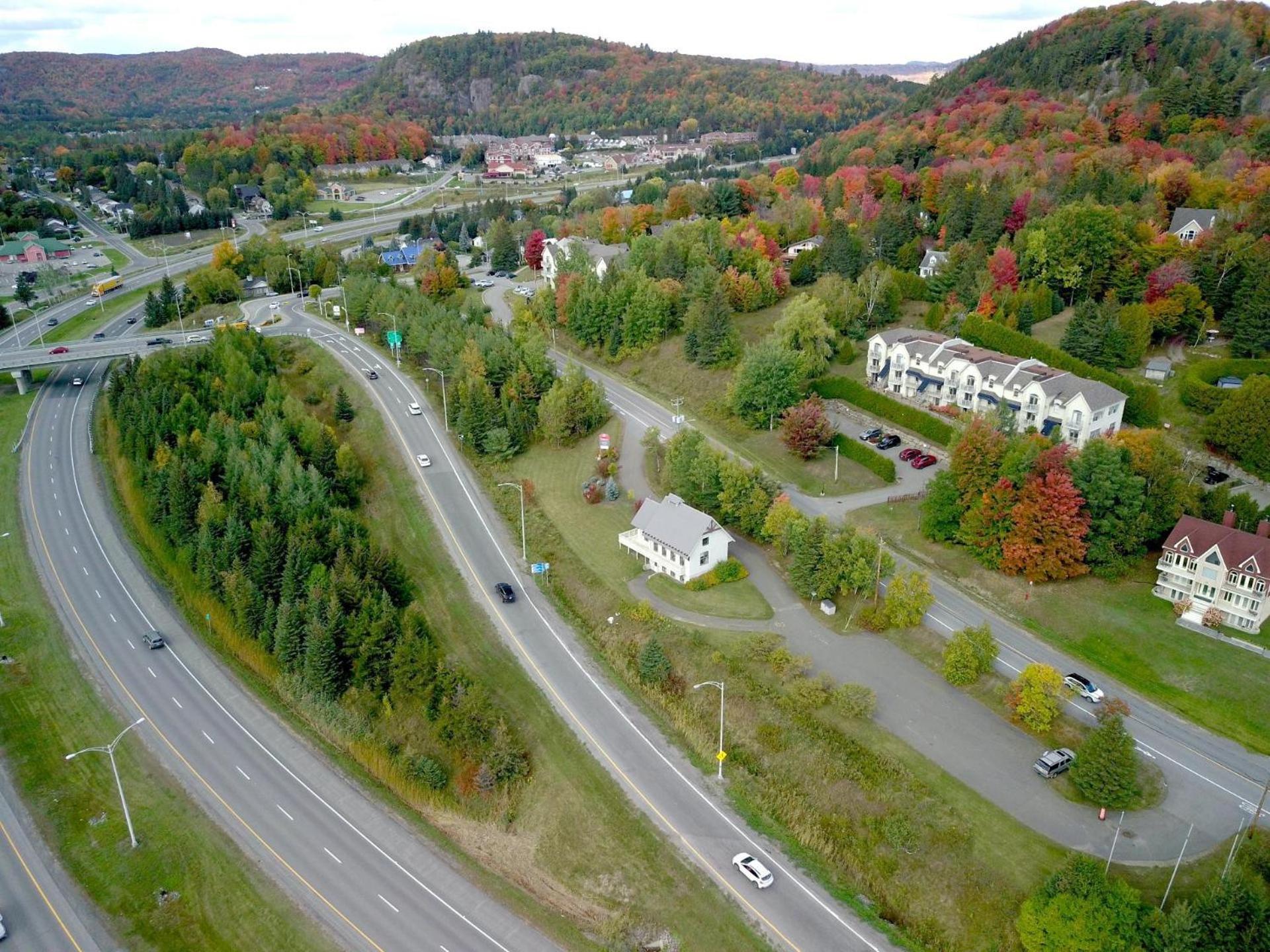 Studio-Hotel Villegiature Saint-Sauveur Piedmont 外观 照片