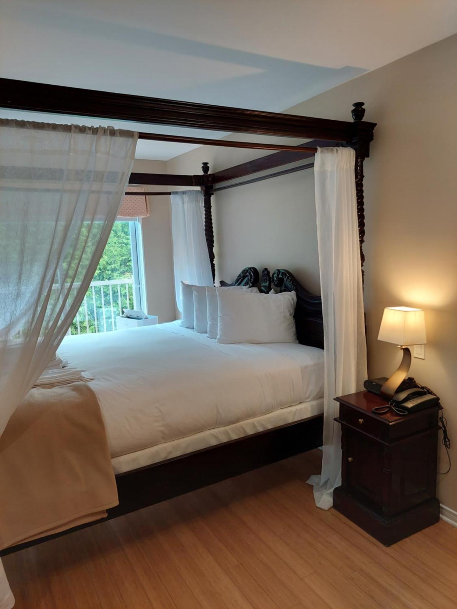 Studio-Hotel Villegiature Saint-Sauveur Piedmont 外观 照片