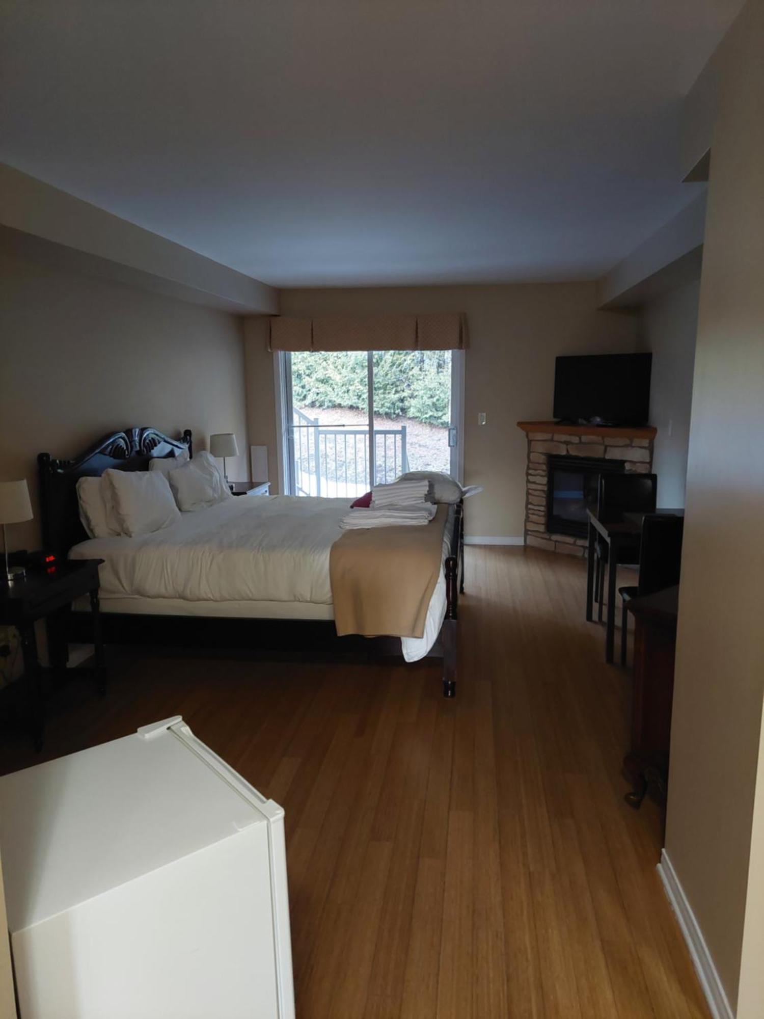 Studio-Hotel Villegiature Saint-Sauveur Piedmont 外观 照片