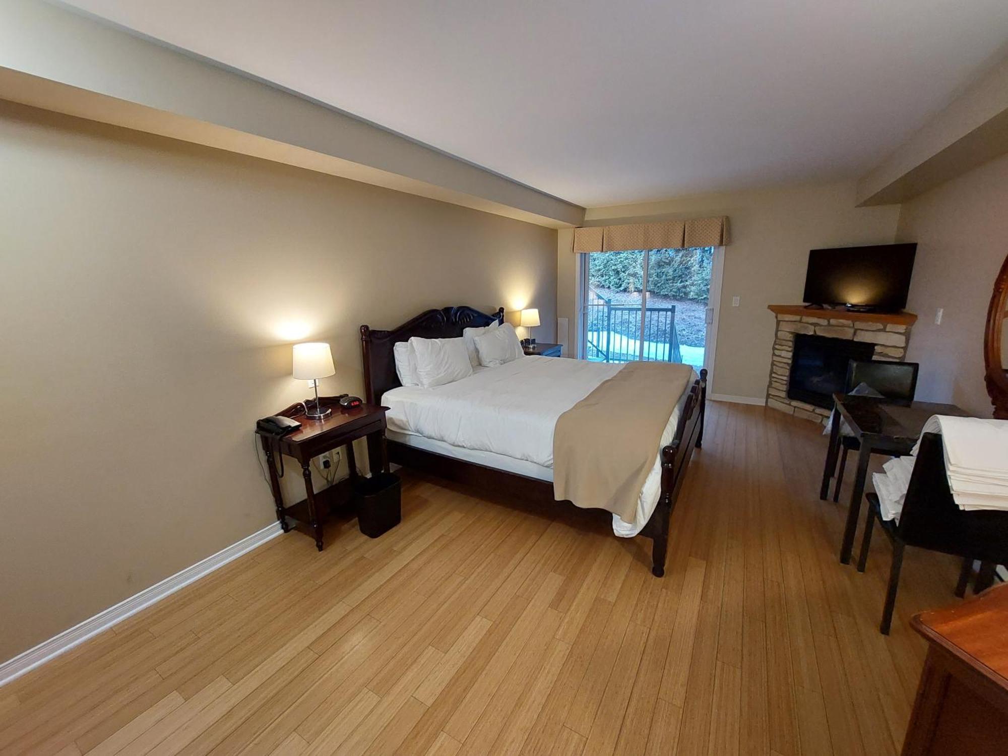 Studio-Hotel Villegiature Saint-Sauveur Piedmont 外观 照片